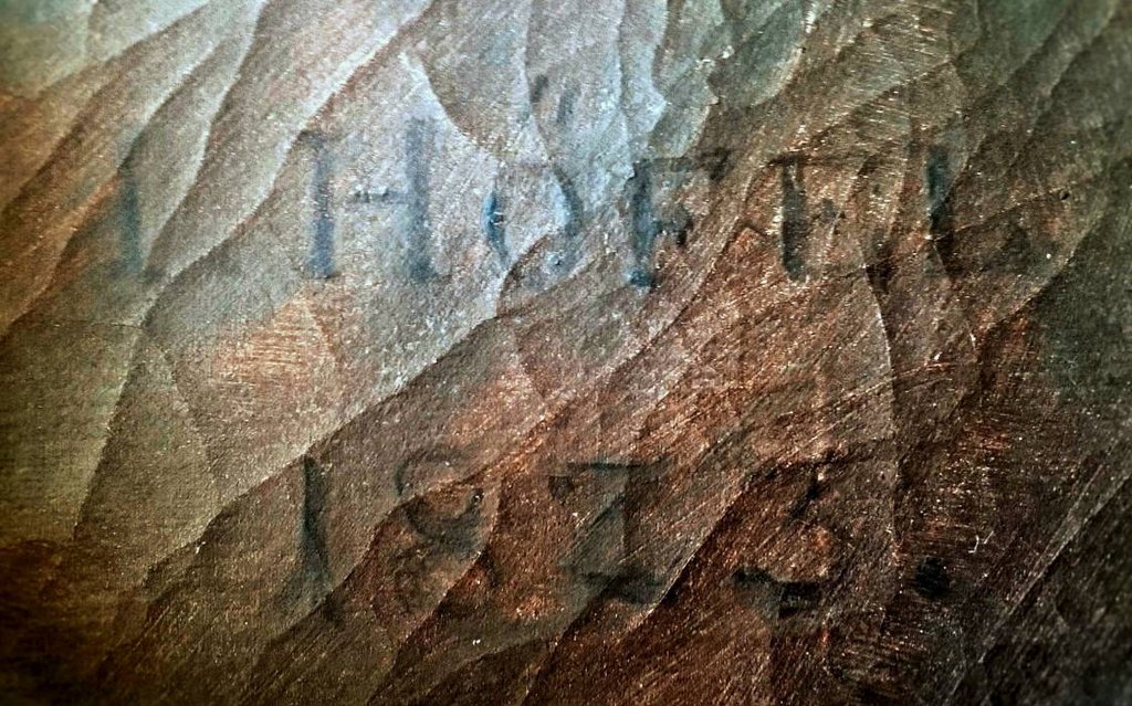 03 – Detail signatúry  J. N. Höfela  z obrazu Ukrižovanie Krista. Foto M. Šurin