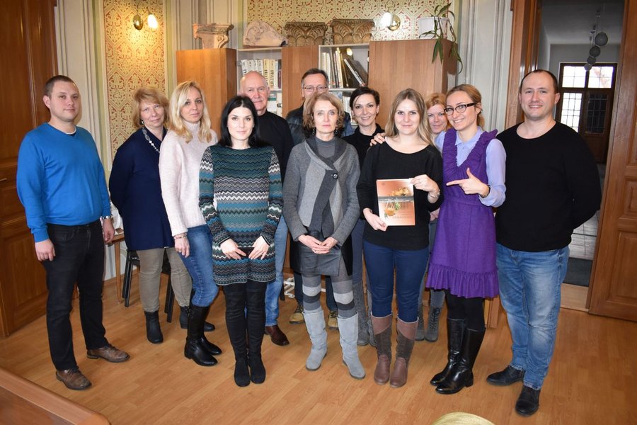 Kolektív KPÚ Nitra pri príležitosti vydania publikácie