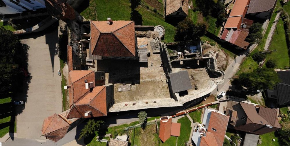 01 – Stav hradu Markušovce po sezóne 2019, foto: Mgr. Norbert Végh