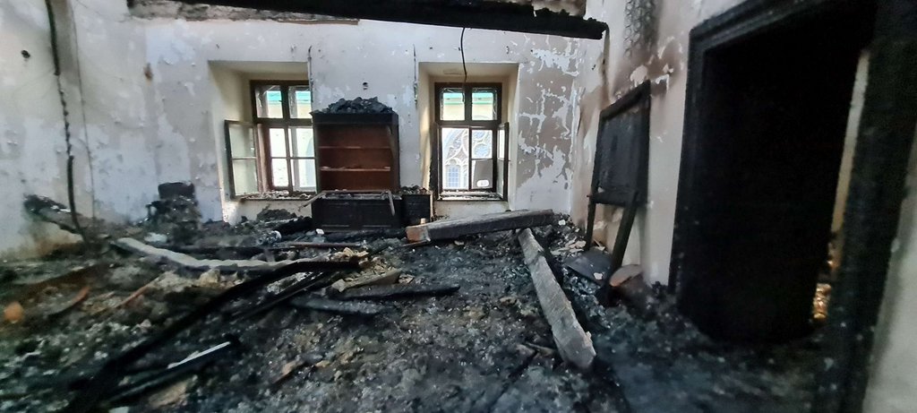 Zničený interiér Pischlovho domu, foto: KPÚ BB