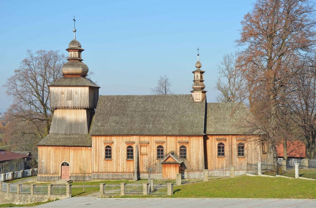 Rogi, gmina Miejsce Piastowe, okres Krosno: rímskokatolícky kostol sv. Bartolomeja, 18. stor. Foto: T. Kowalski