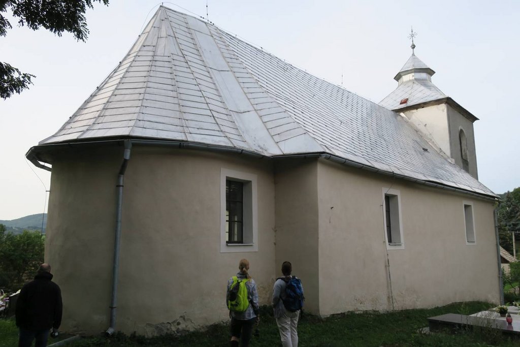 Beluj, Kostol sv. Vavrinca – exteriér