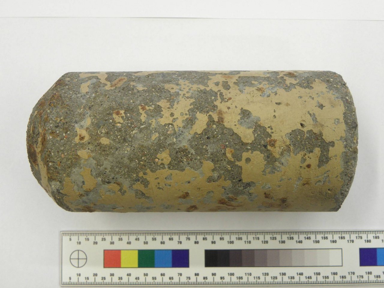 Betónová mína – bočný pohľad, zdroj: KPÚ Trnava, foto: M. Sládok