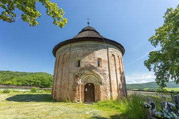 Rotunda v Šiveticiach. PÚ SR (Foto: J. Šipöcz)