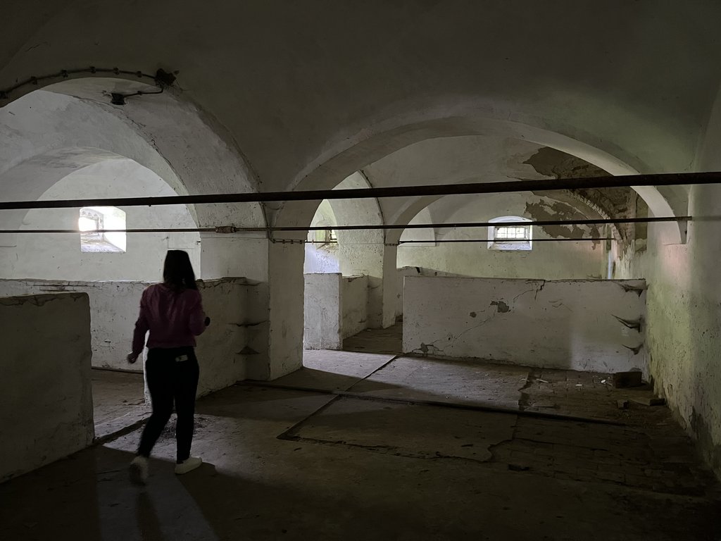 Pohľad na poschodie sýpky s prepážkami, 2024, foto: R. Sabol