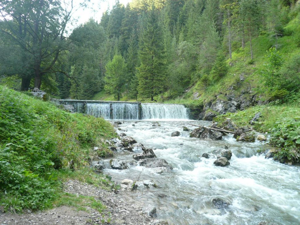 Vodné mlyny Oblazy v Kvačianskej doline, stav pred povodňou z r.2014, foto: P. Ižvolt, PÚSR