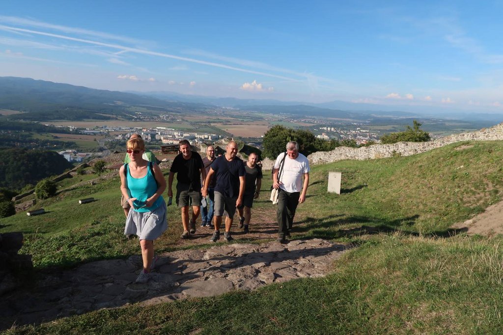 Pustý hrad – výstup na hrad s prednáškou Michala Šimkovica