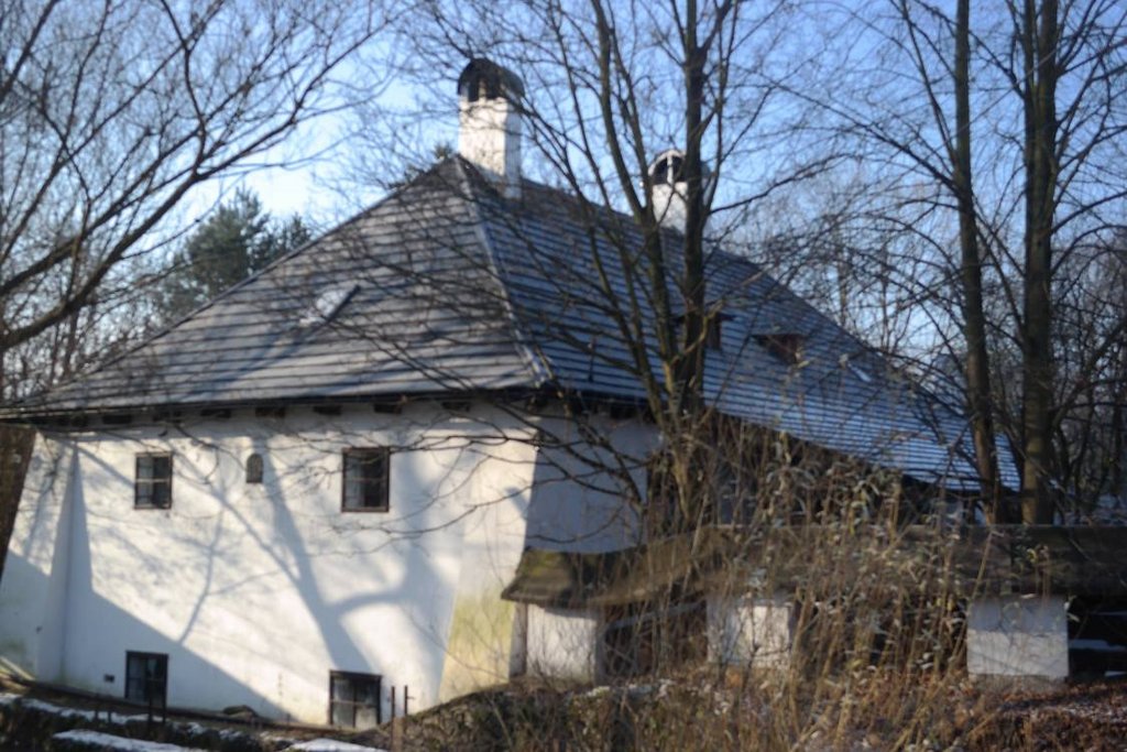04 - Vodný mlyn po obnove strechy, rok 2019, foto: Ing. arch. Peter Kulašík