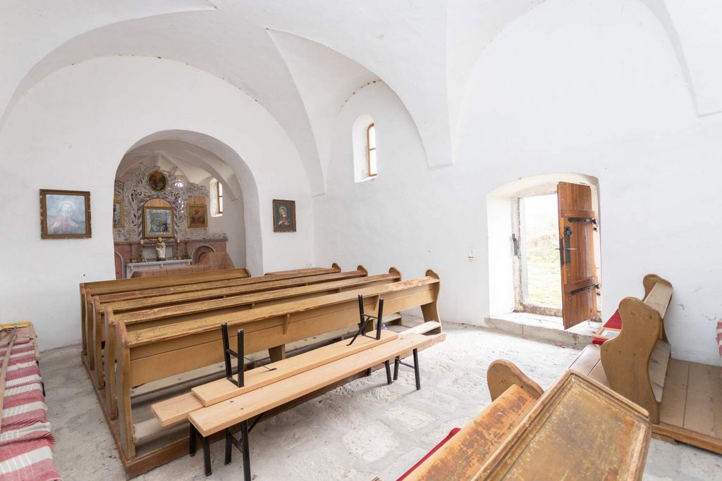 HontNemce-kostol_06.jpg