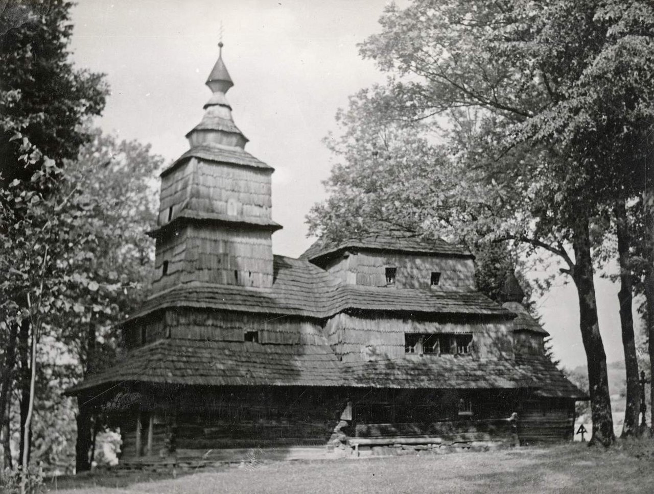 Zboj, drevená cerkev v pôvodnej situácii, 1962, zdroj: Archív PÚ SR Zboj, drevená cerkev v pôvodnej situácii, 1962, zdroj: Archív PÚ SR