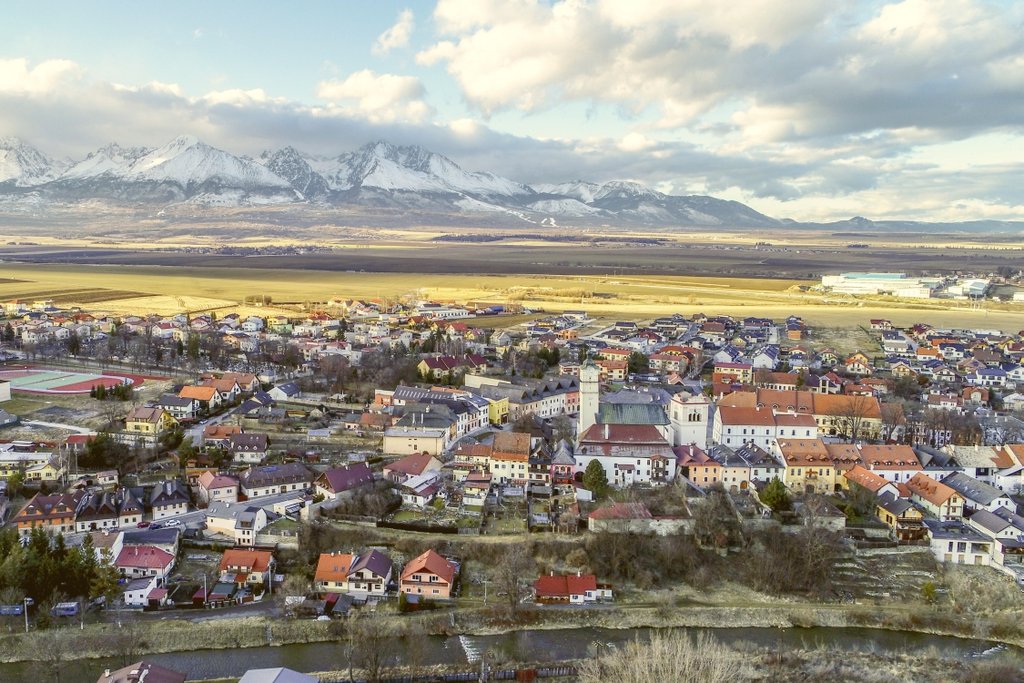 03 – Spišská Sobota (časť mesta Poprad) – historická štruktúra býv. mestečka pod Vysokými Tatrami je chránená ako pamiatková rezervácia. Foto: Pamiatkový úrad SR, projekt Digitálny pamiatkový fond 