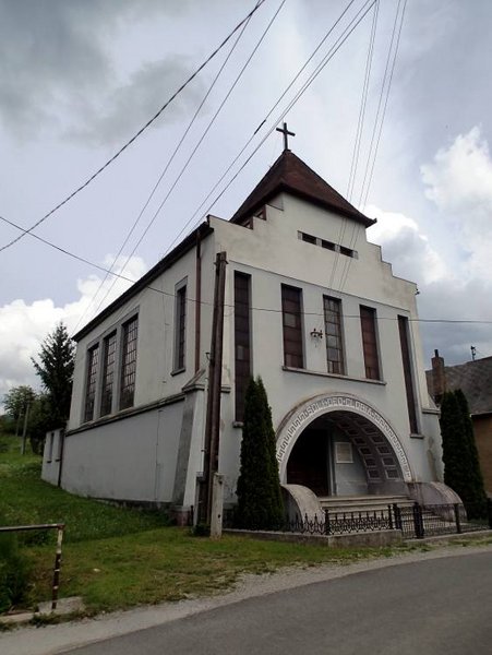 Evanjelický kostol v Mníšanoch, foto: M.Vargová
