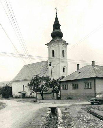 01 - Chyžné, celok evanjelického a. v. kostola. Foto: Archív OPÚ SR (72.761)