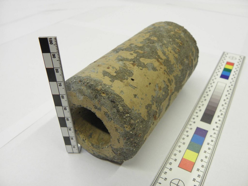 Betónová mína – detailný pohľad na dolnú časť, zdroj: KPÚ Trnava, foto: M. Sládok