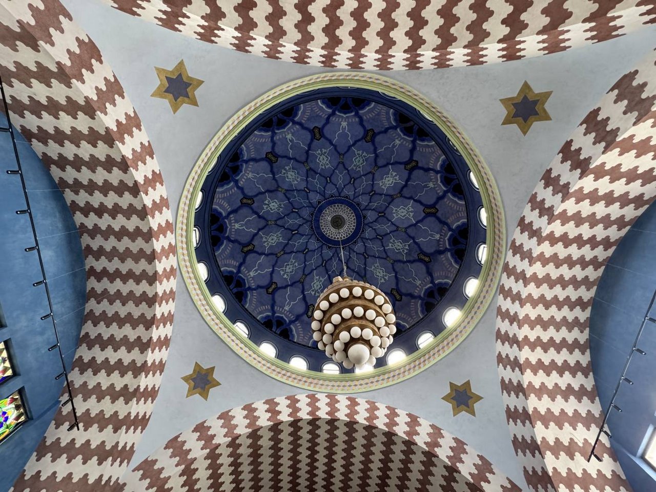 Výročnú cenu v kategórii Reštaurovanie udelil časopis Pamiatky a múzeá za reštaurovanie maliarskej výzdoby neologickej synagógy v Trenčíne Foto: T. Kružlík