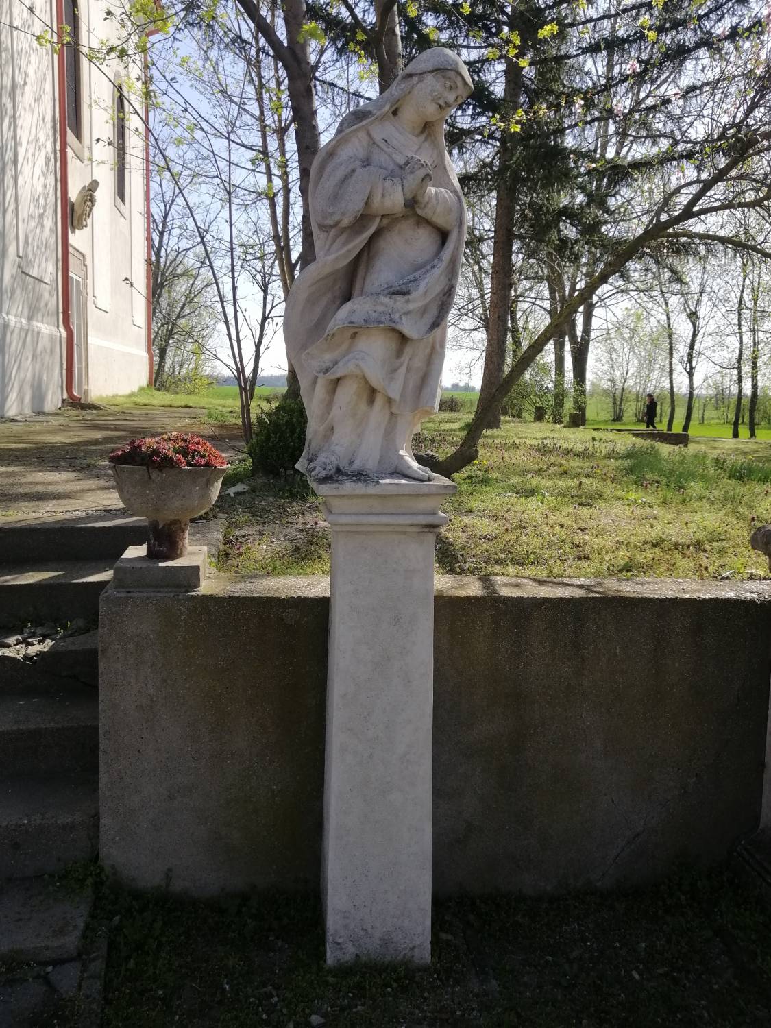 Panna Mária na podstavci, súčasný stav, zdroj: Pamiatkový úrad SR (foto: Z. Bokorová)