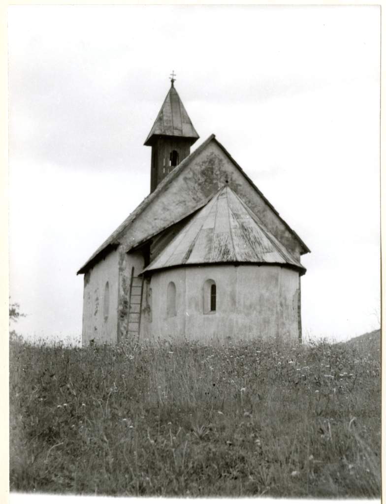 HontNemce-kostol_05.jpg