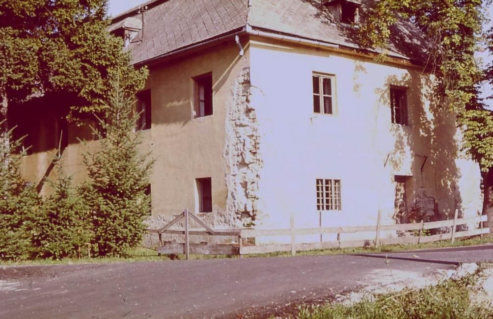 Budova bývalého kráľovského soľného úradu v Haliči v roku 1976