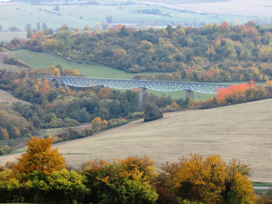 Hrabovecký viadukt - diaľkový pohľad, foto: A. Liška, KPÚ Prešov