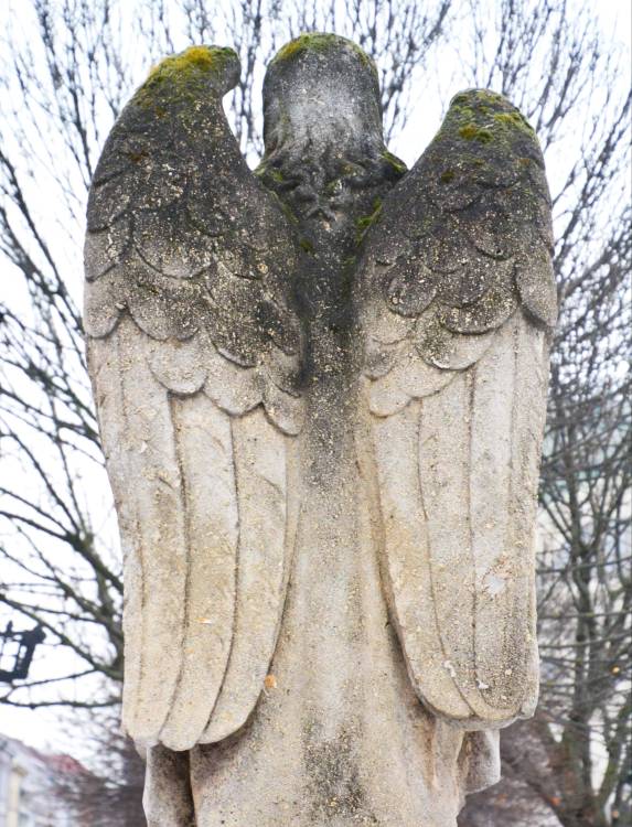 16 – Košická Immaculata – socha Archanjela Gabriela (zad. pohľad), foto: J. Gembický, KPÚ Košice