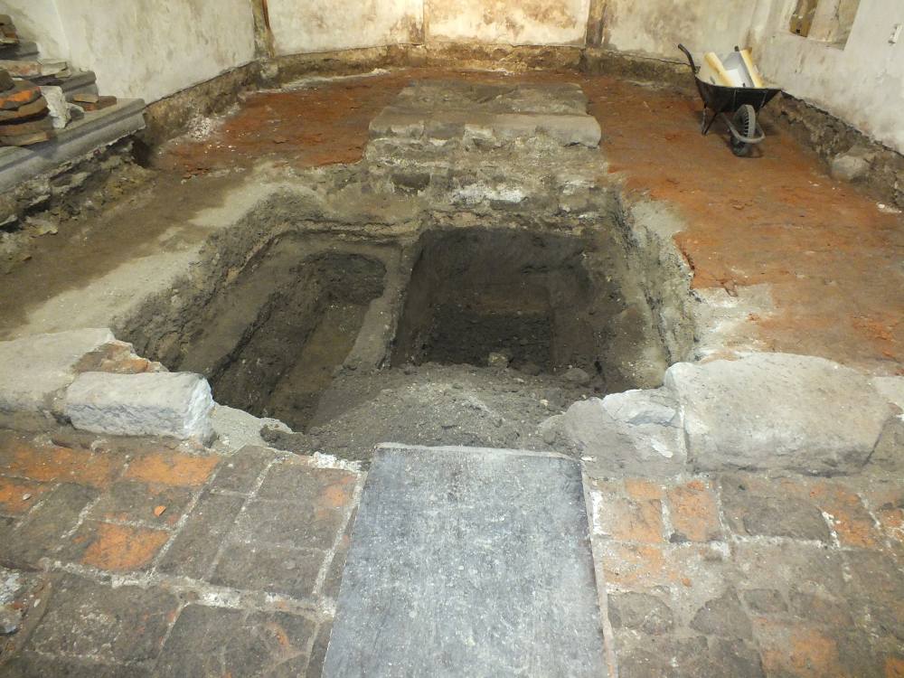 11 - Pohľad na hrobové miesta v rámci archeologického výskumu, foto: Ing. arch. R. Lieskovská, 2020