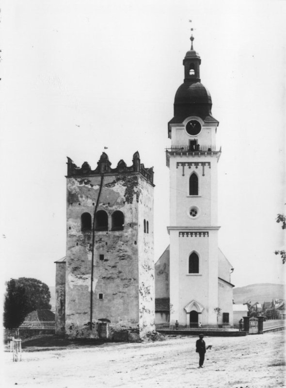 Historická fotografia zvonice po r. 1920