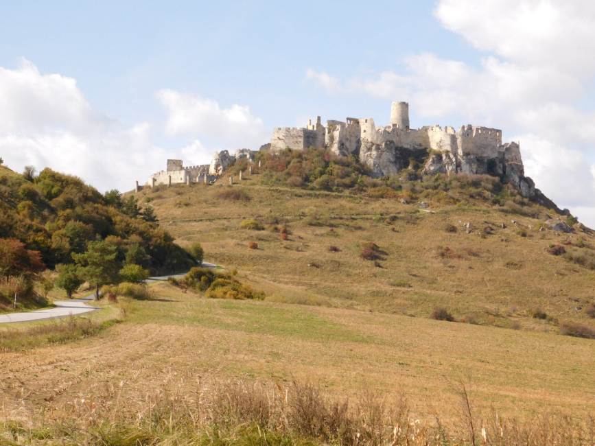 Spišský hrad – hradný kopec, október 2019, zdroj: Archív KPÚ KE – Pracovisko Spišská Nová Ves